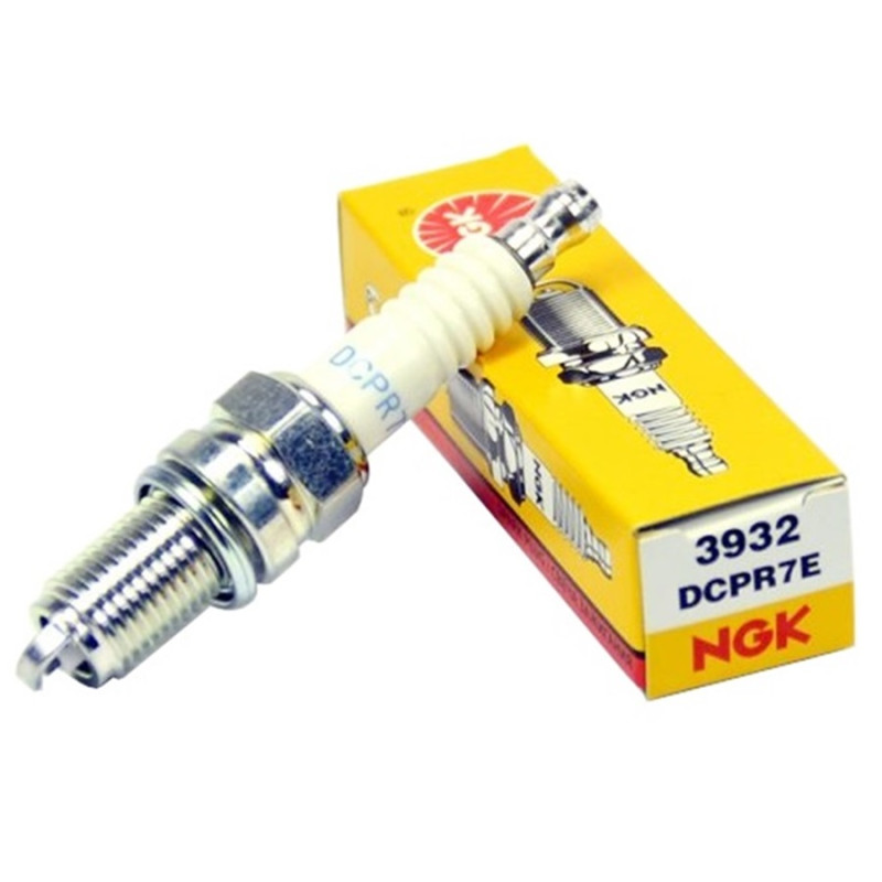 Bougie NGK DCPR7E