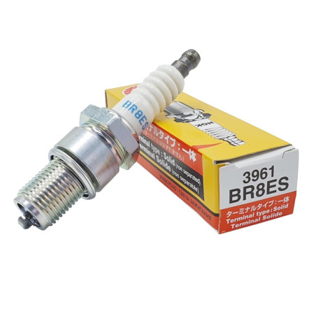 Bougie NGK BR8ES pour Moteur 2 Temps Rotax 447 / 503 / 532 / 582